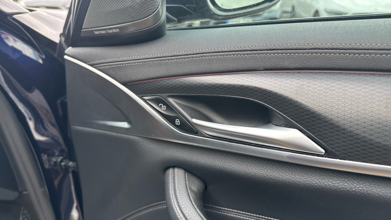 BMW 5 Series 520d xDrive MHT M Sport 4dr Step Auto Diesel Saloon